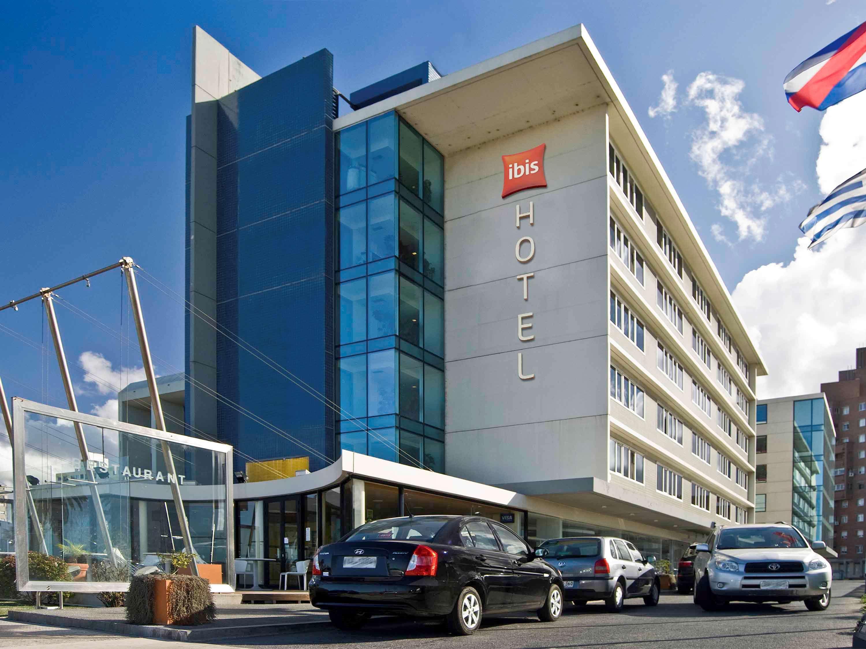 Ibis Montevideo Rambla Hotell Exteriör bild