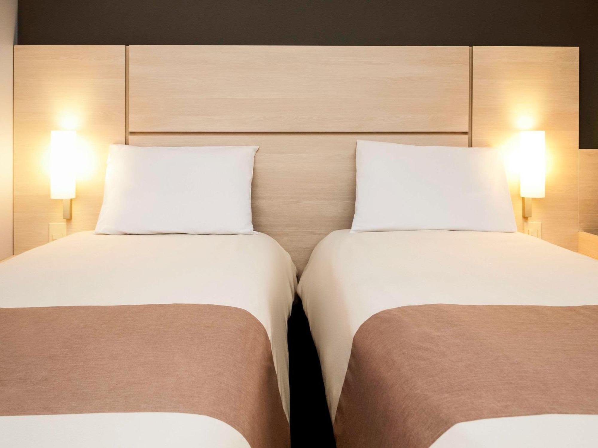 Ibis Montevideo Rambla Hotell Exteriör bild